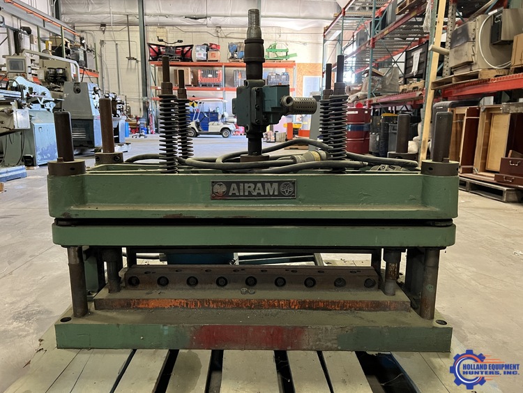 AIRAM 7T Press, Presses, Hydraulic | Holland Equipment Hunters, Inc.